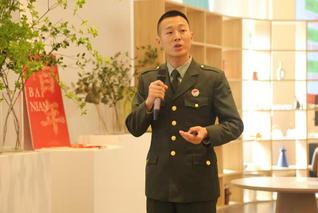 2025年大学生年度人物--历...