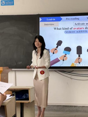 2025年大学生年度人物--外...